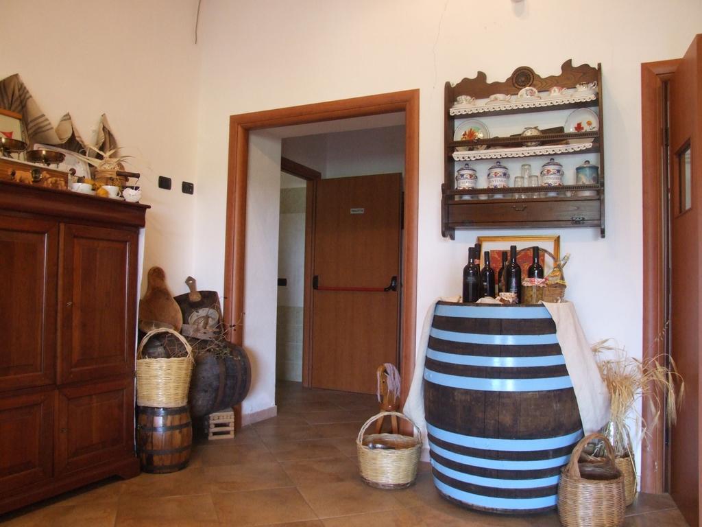 Agriturismo Locoe Олиена Екстериор снимка
