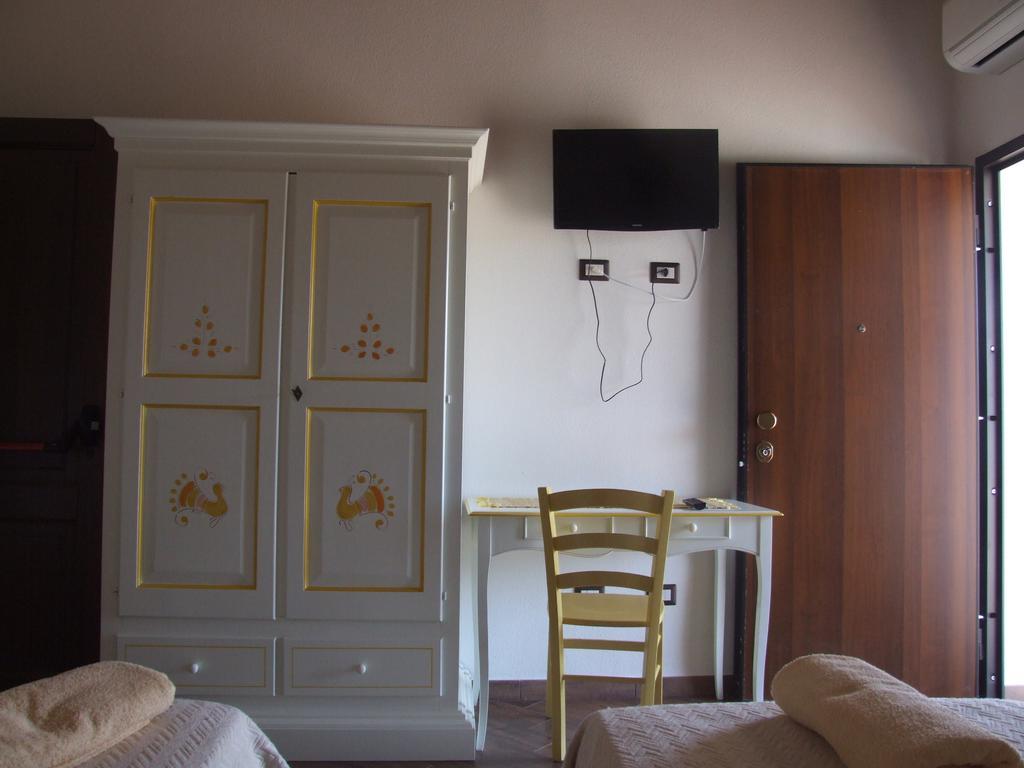 Agriturismo Locoe Олиена Екстериор снимка