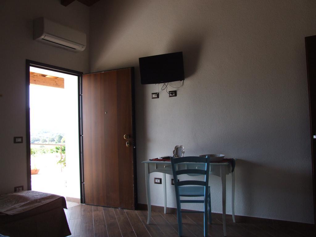 Agriturismo Locoe Олиена Екстериор снимка