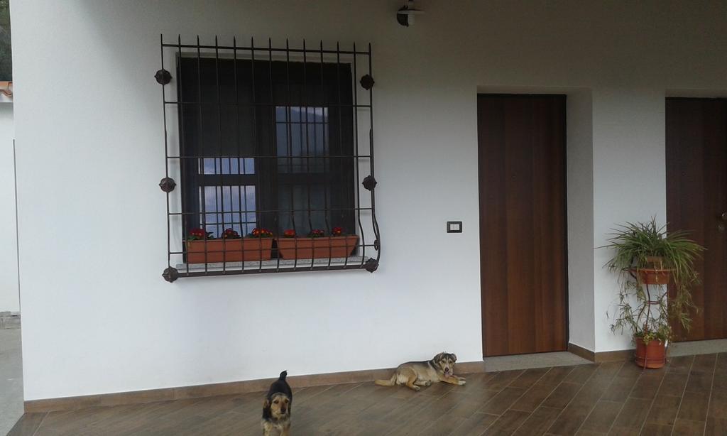 Agriturismo Locoe Олиена Екстериор снимка